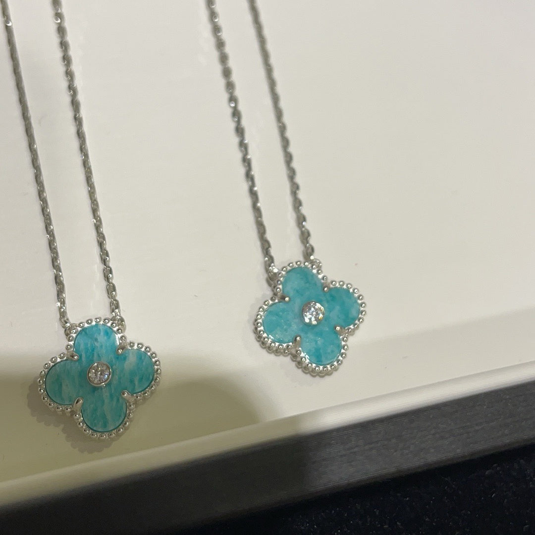 CLOVER 15MM DIAMOND SVRES PORCELAIN NECKLACE SILVER