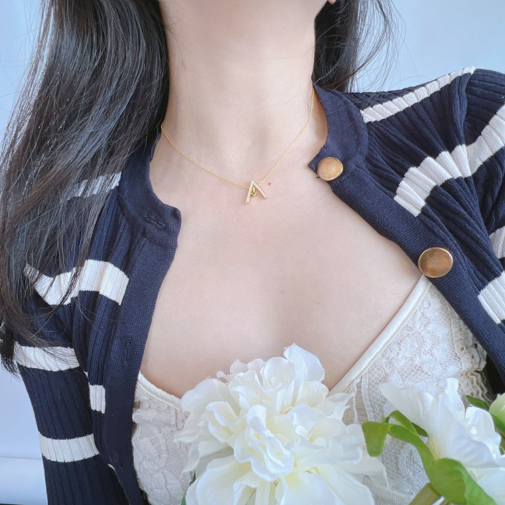 [HOT]Sparkling "A" Shape Necklace