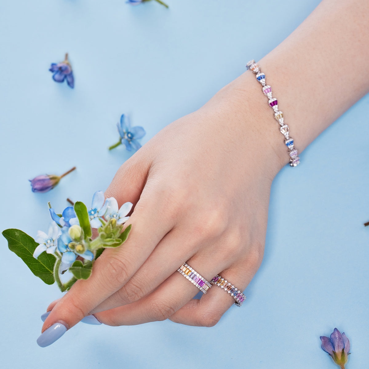 [HOT]Dainty Kaleidoscopic Emerald Cut Daily Ring