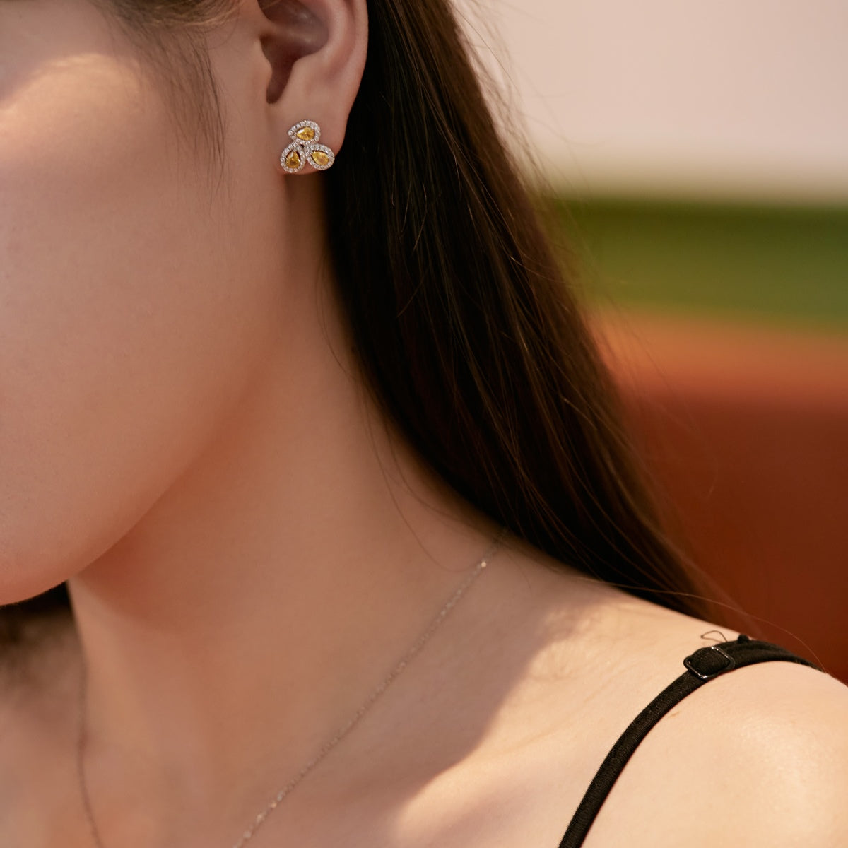 [HOT]Ornate Flower Shape Pear Cut Lover Earrings