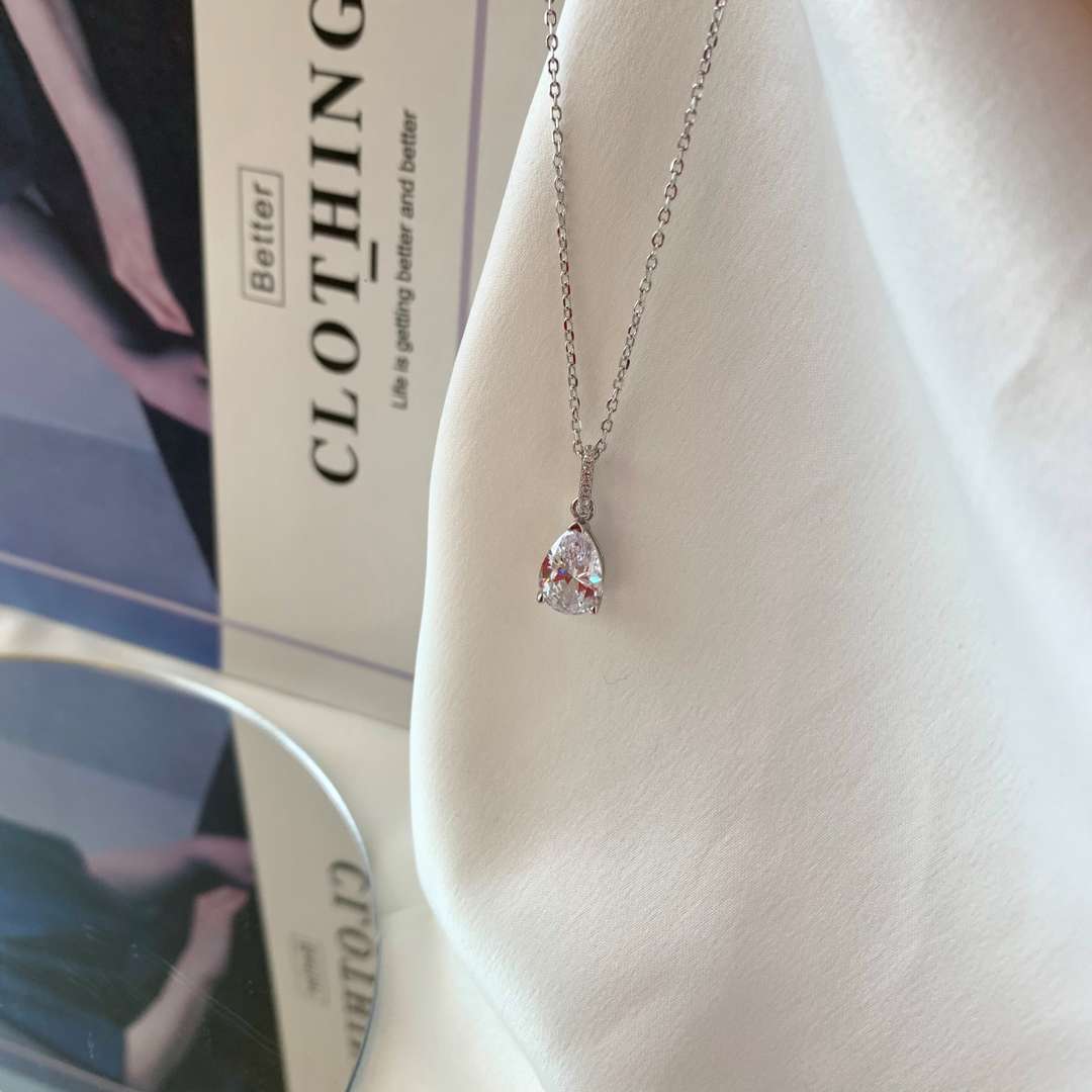 [HOT]Delicate Water Drop Shape Fashion Necklace