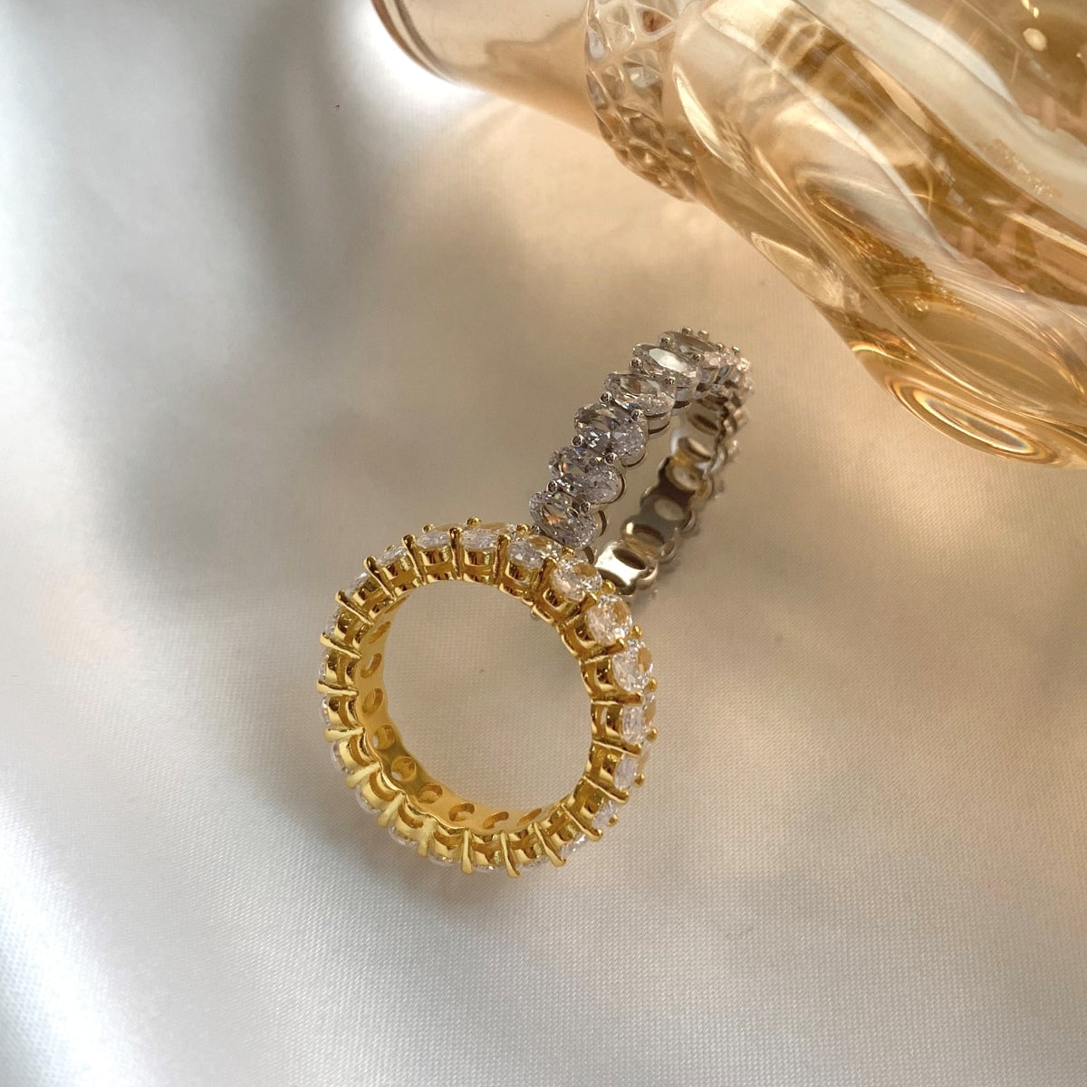 [HOT]Ornate Oval Cut Tennis Ring