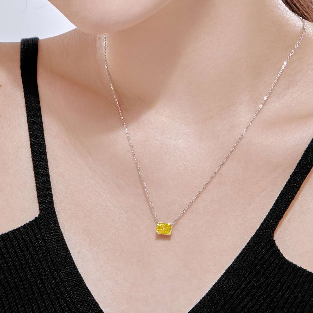 [HOT]Luxurious Square Shape Colorful Necalack