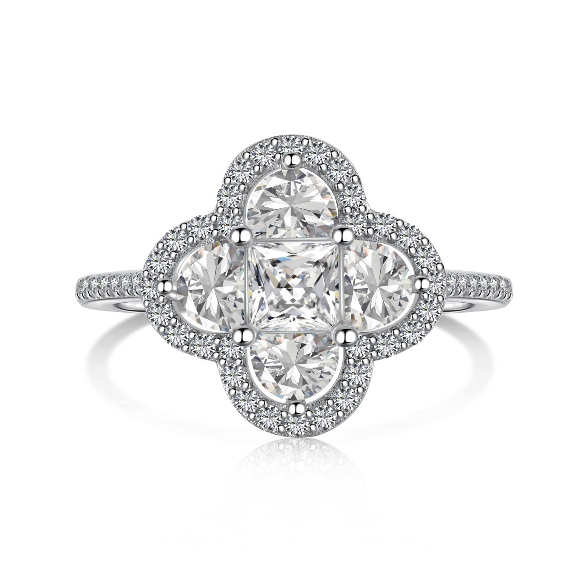 [HOT]Luxurious Eternity Flower Shape Banquet Ring