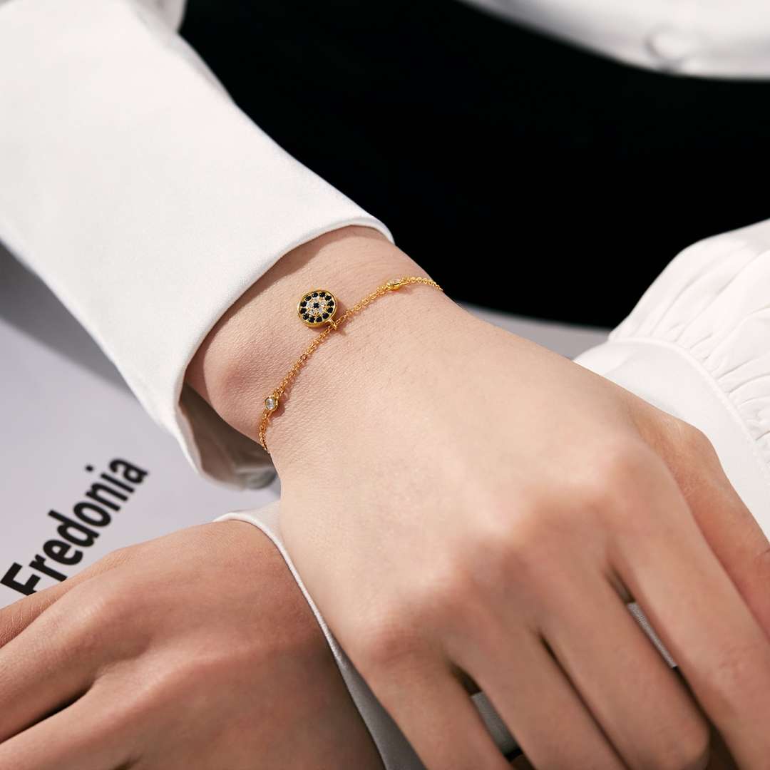 [HOT]Devil's Eye Round Shape Bracelet