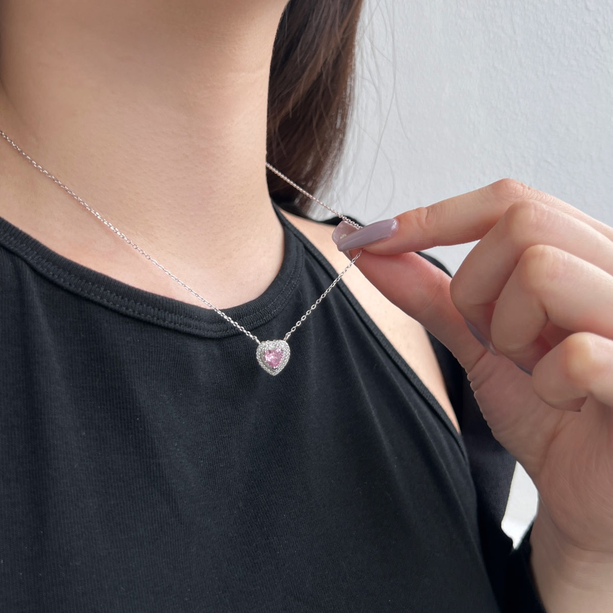 [HOT]Exquisite Heart Shape Necklace