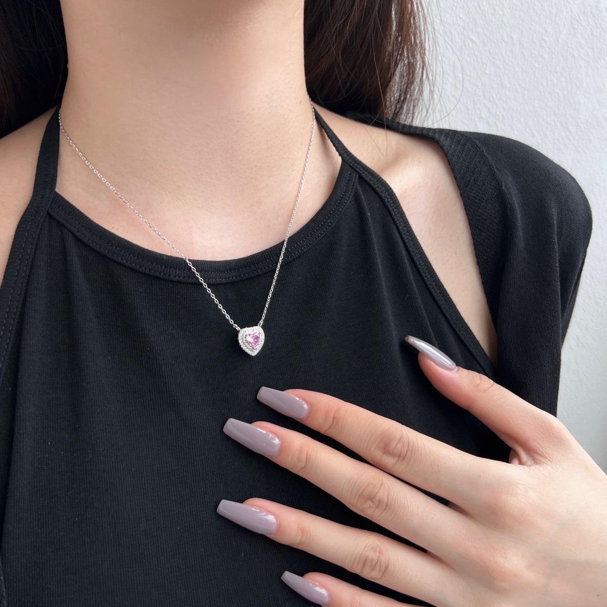[HOT]Exquisite Heart Shape Necklace