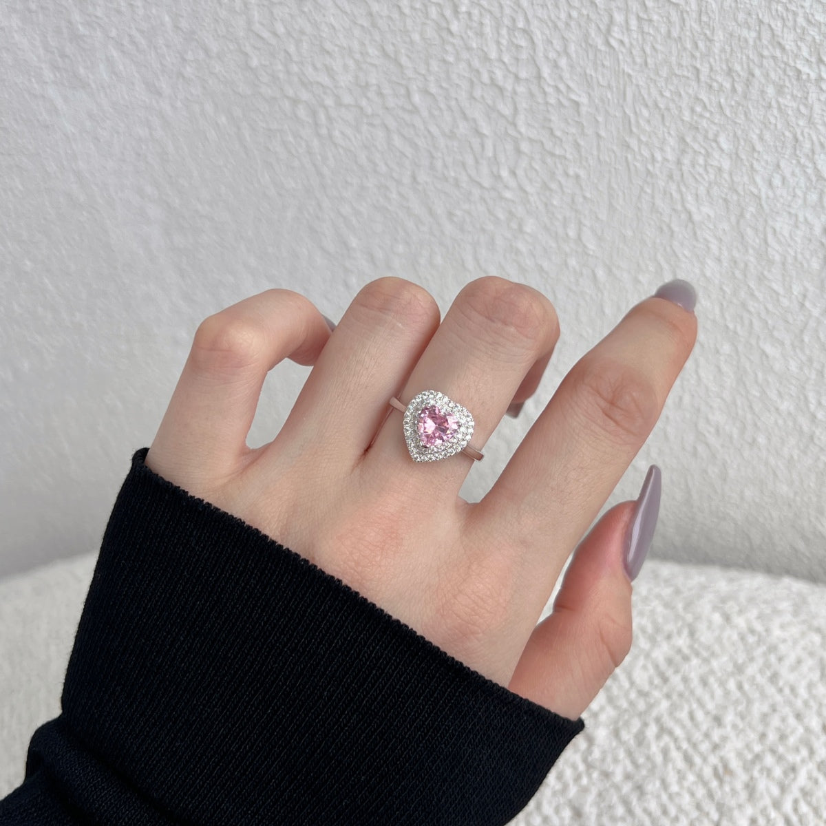 [HOT]Delicate Ebullient Heart Shape Wedding Ring