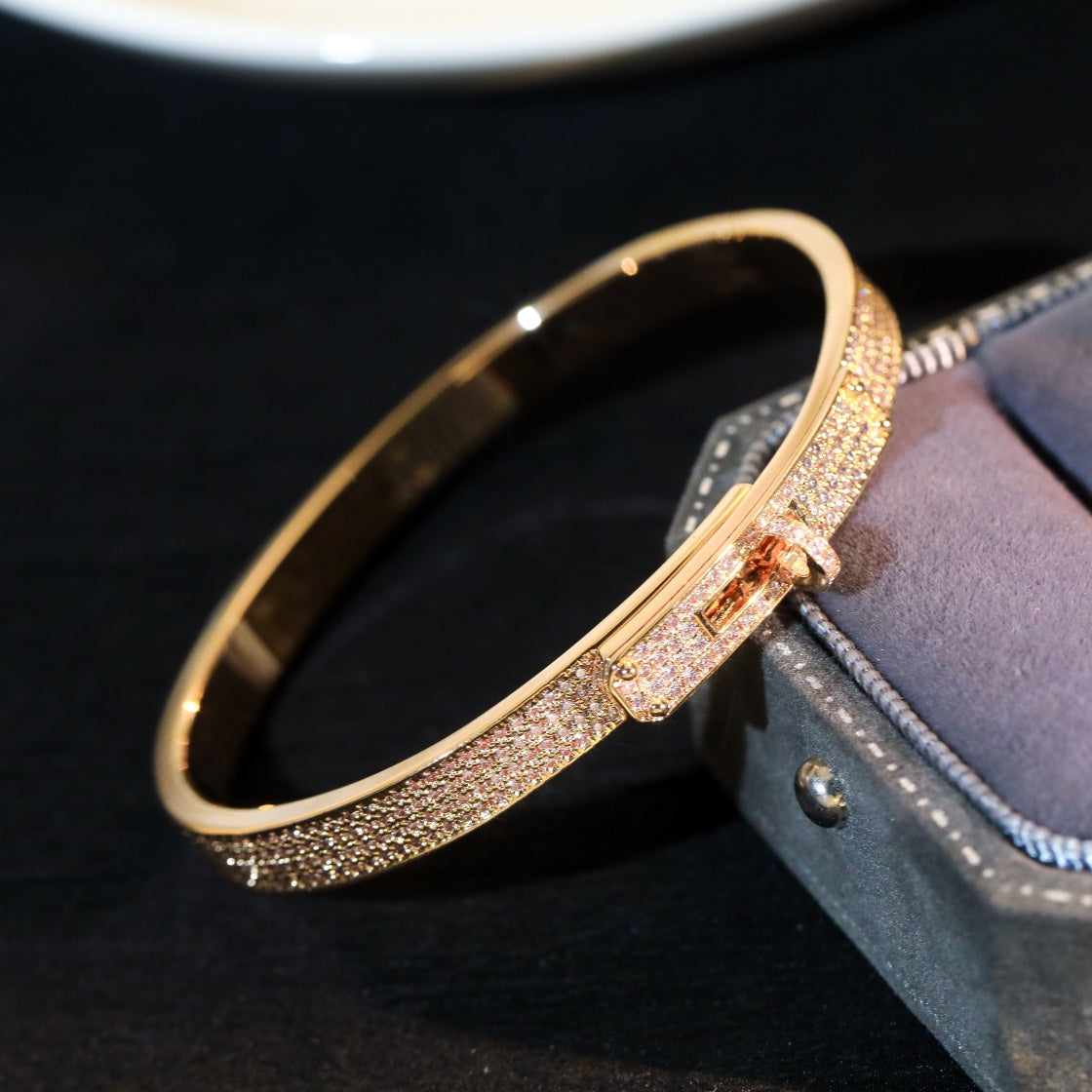 DIANA KELLY BRACELET DIAMOND PAVED