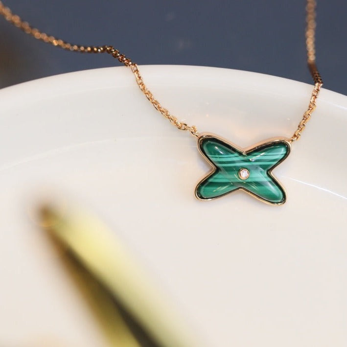 DIANA JEUX MALACHITE 1 DIAMOND PINK GOLD NECKLACE