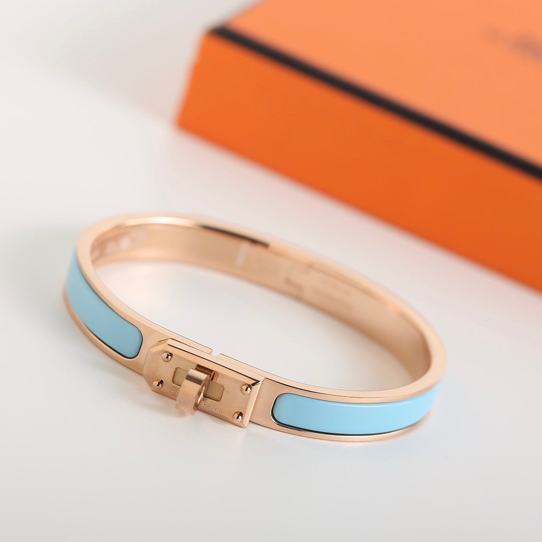 DIANA HM KELLY CLOUD BLUE BRACELET