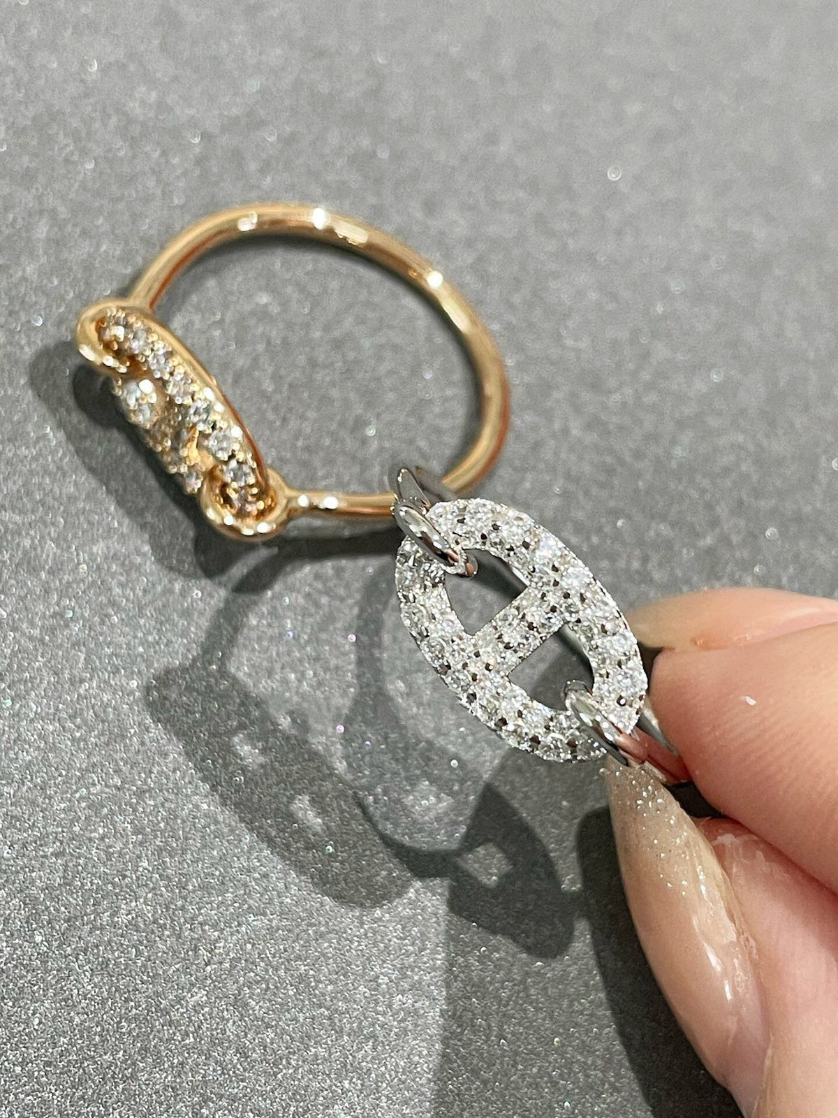 DIANA RONDE SMALL DIAMOND RING