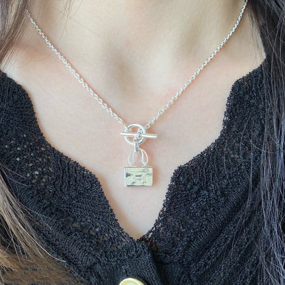 DIANA CONSTANCE PEDANT SILVER NECKLACE
