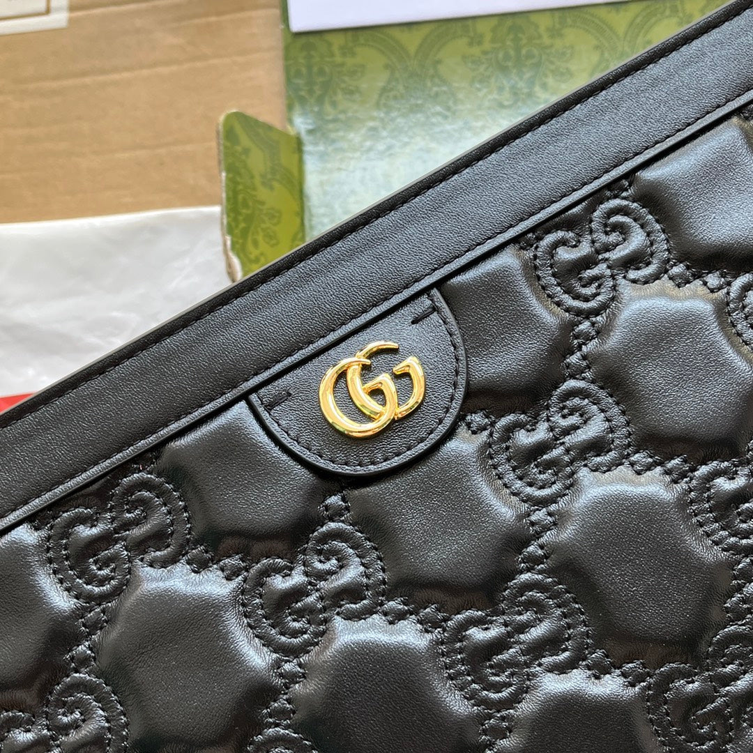 MATELASS¨¦ SHOULDER BAG 32 IN BLACK EMBOSSED CALFSKIN GOLD HARDWARE