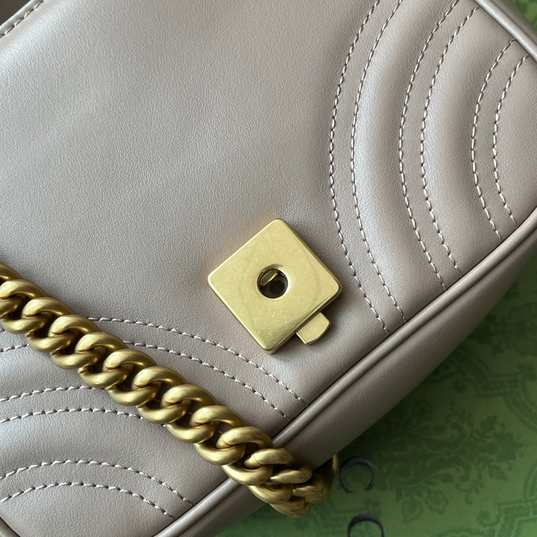 gg marmont mini 18cm dark nude calfskin gold hardware