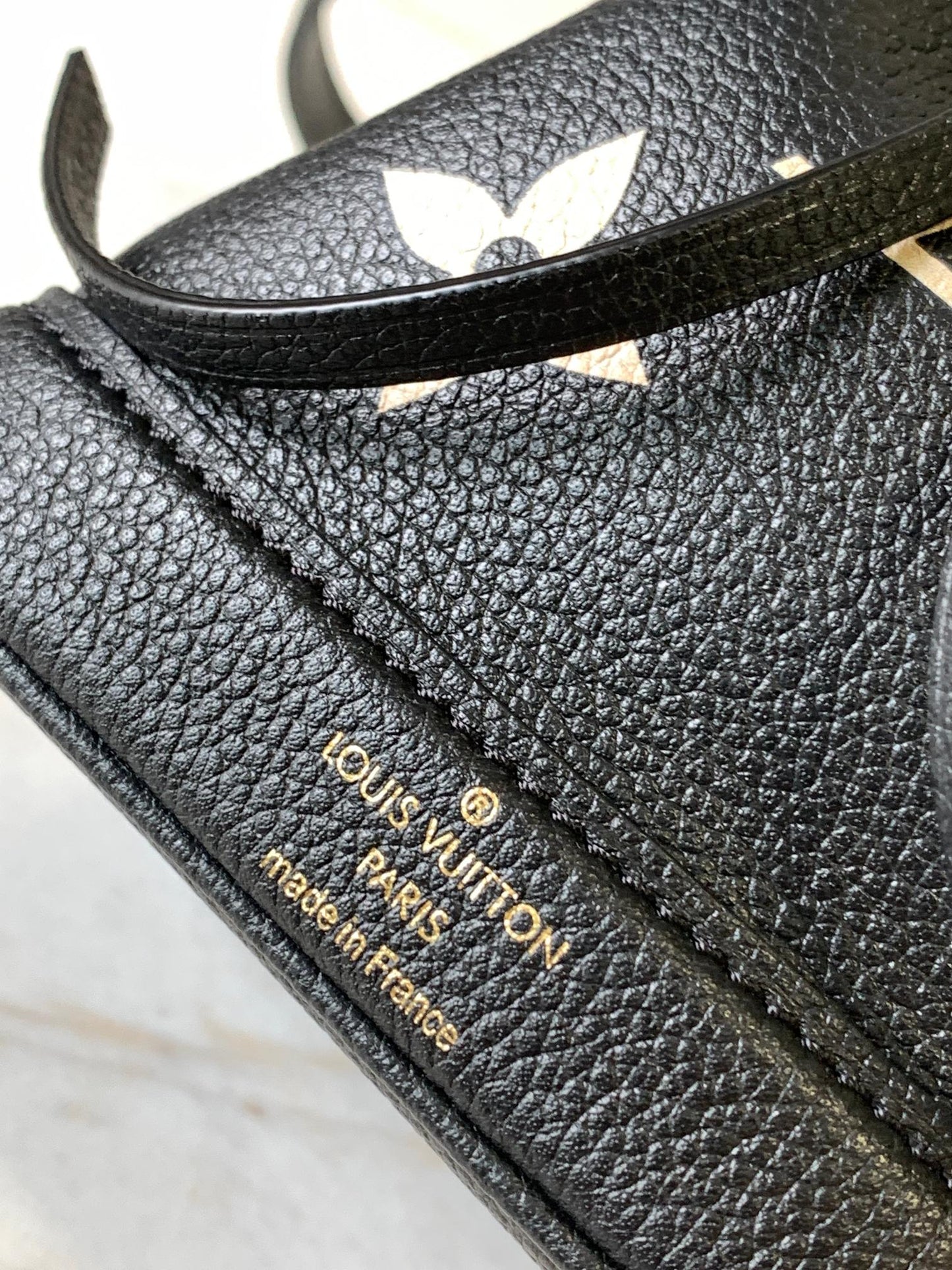 nano noe 13 grey bicolor black monogram gold hardware