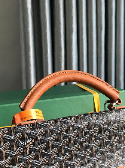 SAINT L¨¦GER BACKPACK 35 IN BROWN GOYARDINE CANVAS AND CALFSKIN WITH CARTOON PATCH