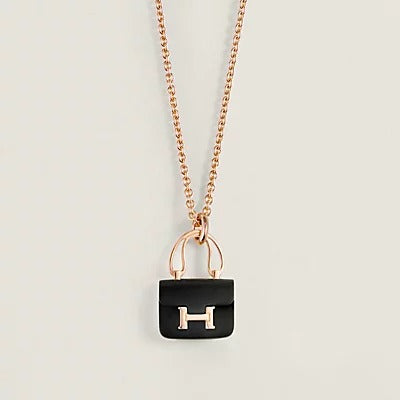 DIANA WOMEN'S HM AMULETTES CONSTANCE PENDANT NECKLACE