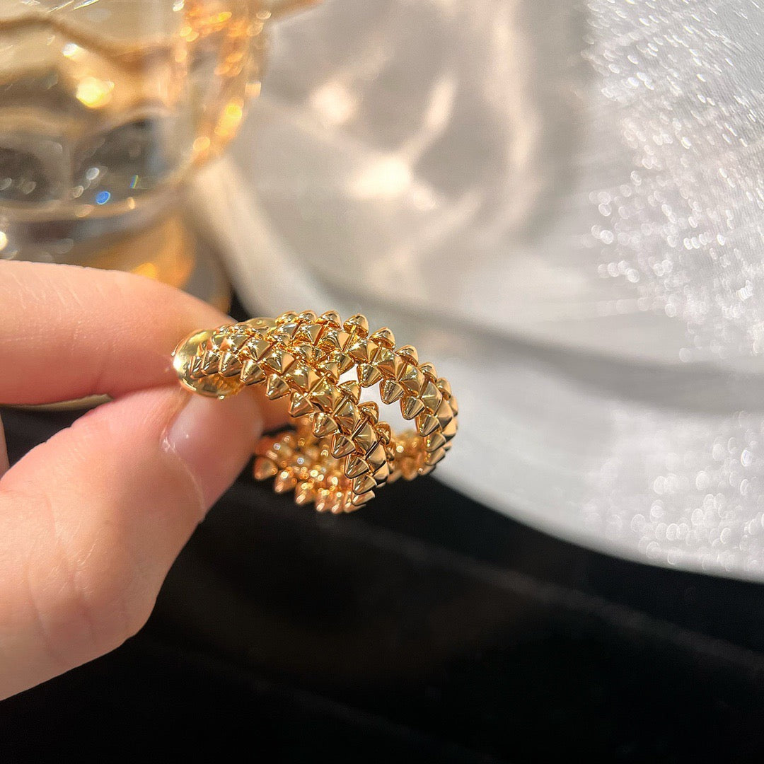 DIANA CLASH SMALL HOOP EARRINGS