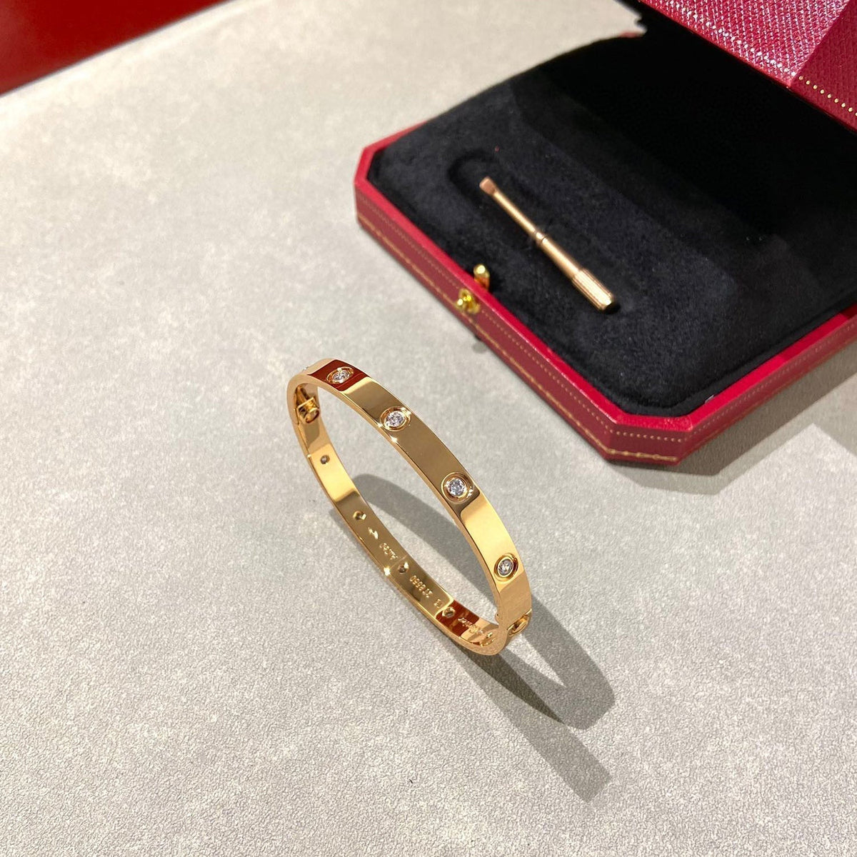 DIANA LOVE BRACELET 6.1MM 10 DIAMONDS