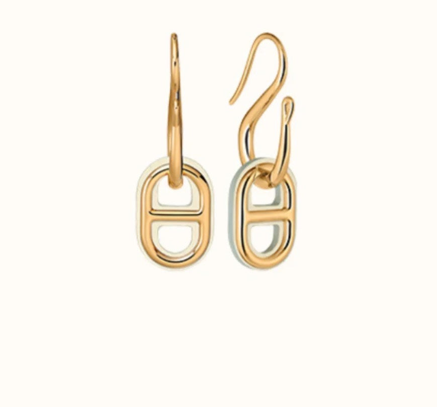 DIANA HM O'MAILLON GOLD EARRINGS