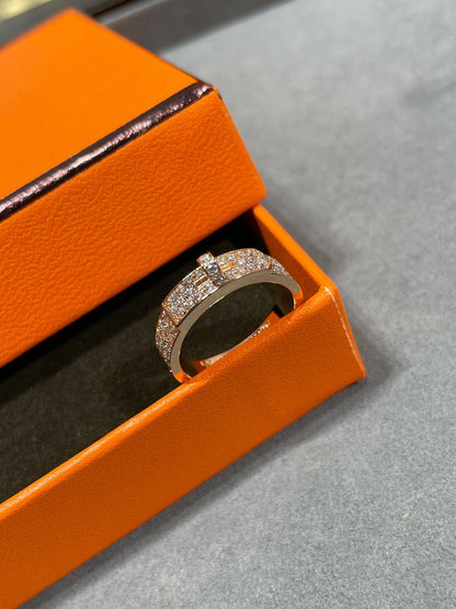 DIANA KELLY PINK GOLD DIAMOND RING