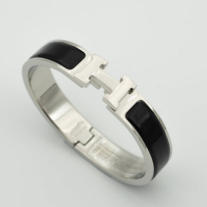 DIANA H BLACK BRACELET