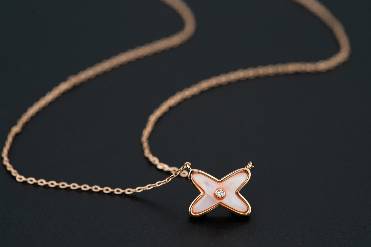 DIANA JEUX DE NECKLACE 1 DIAMOND
