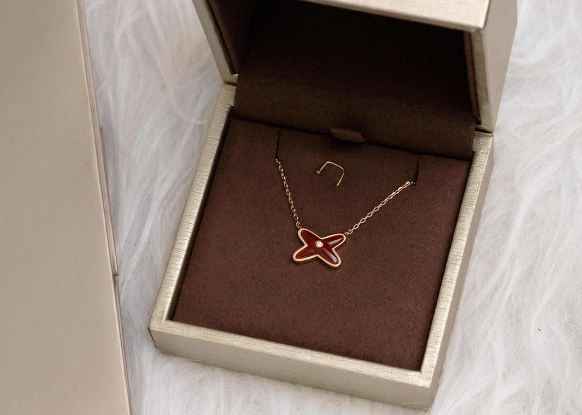 DIANA JEUX DE NECKLACE 1 DIAMOND