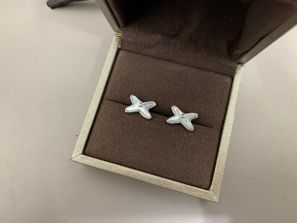 DIANA JEUX DE WHITE MOP SILVER DIAMOND EARRINGS