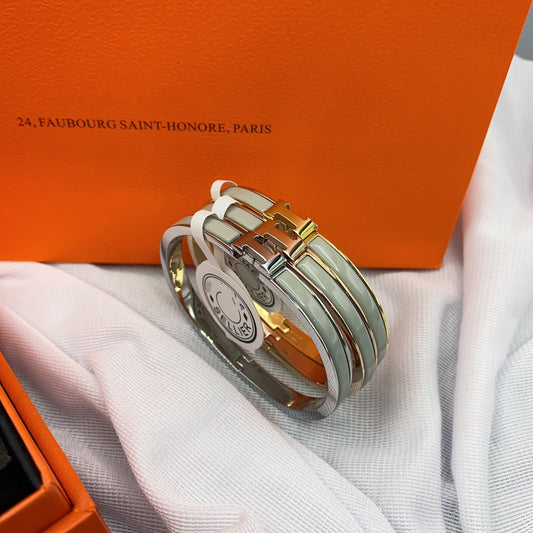 DIANA CLASSIC HM CLIC GREEN 8MM ENAMEL BRACELET