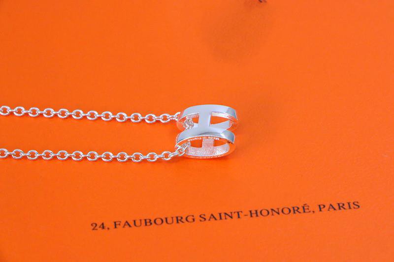 DIANA HM NECKLACE H LETTER OVAL SERIES