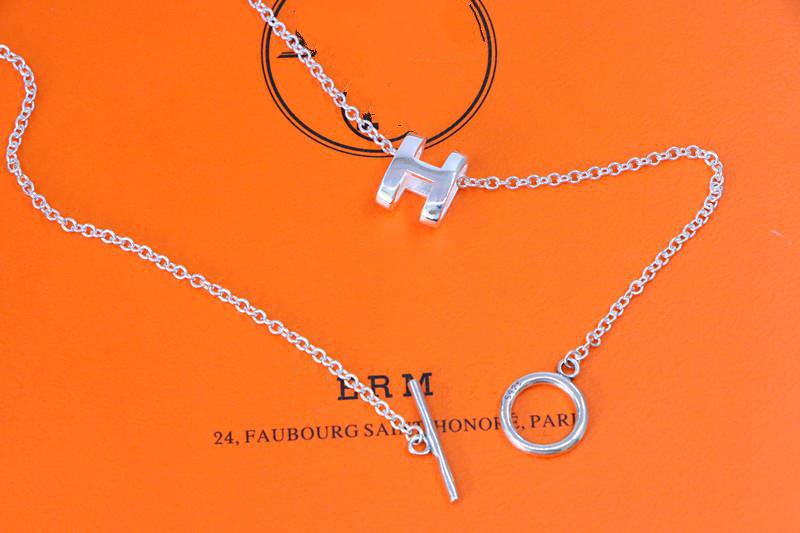 DIANA HM NECKLACE H LETTER OVAL SERIES