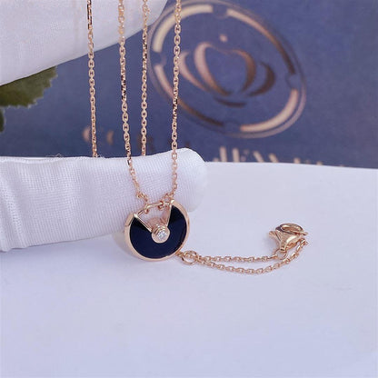 DIANA AMULETTE ROSE GOLD ONYX NECKLACE