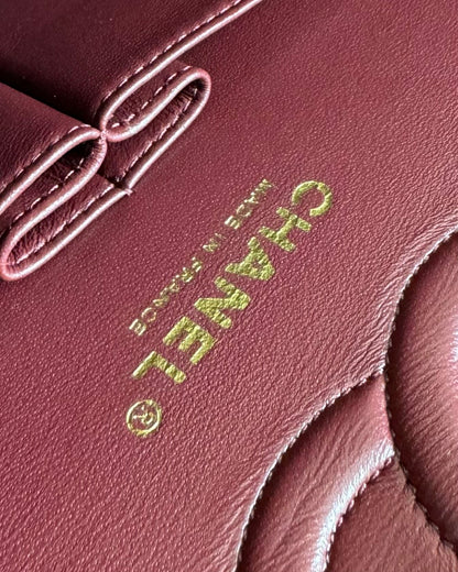 flap bag medium 25 burgundy caviar gold hardware