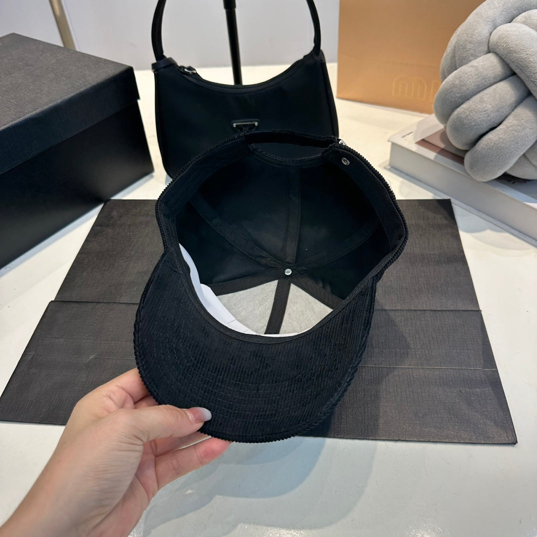 Celin Cap Black Cotton Fabric 210412