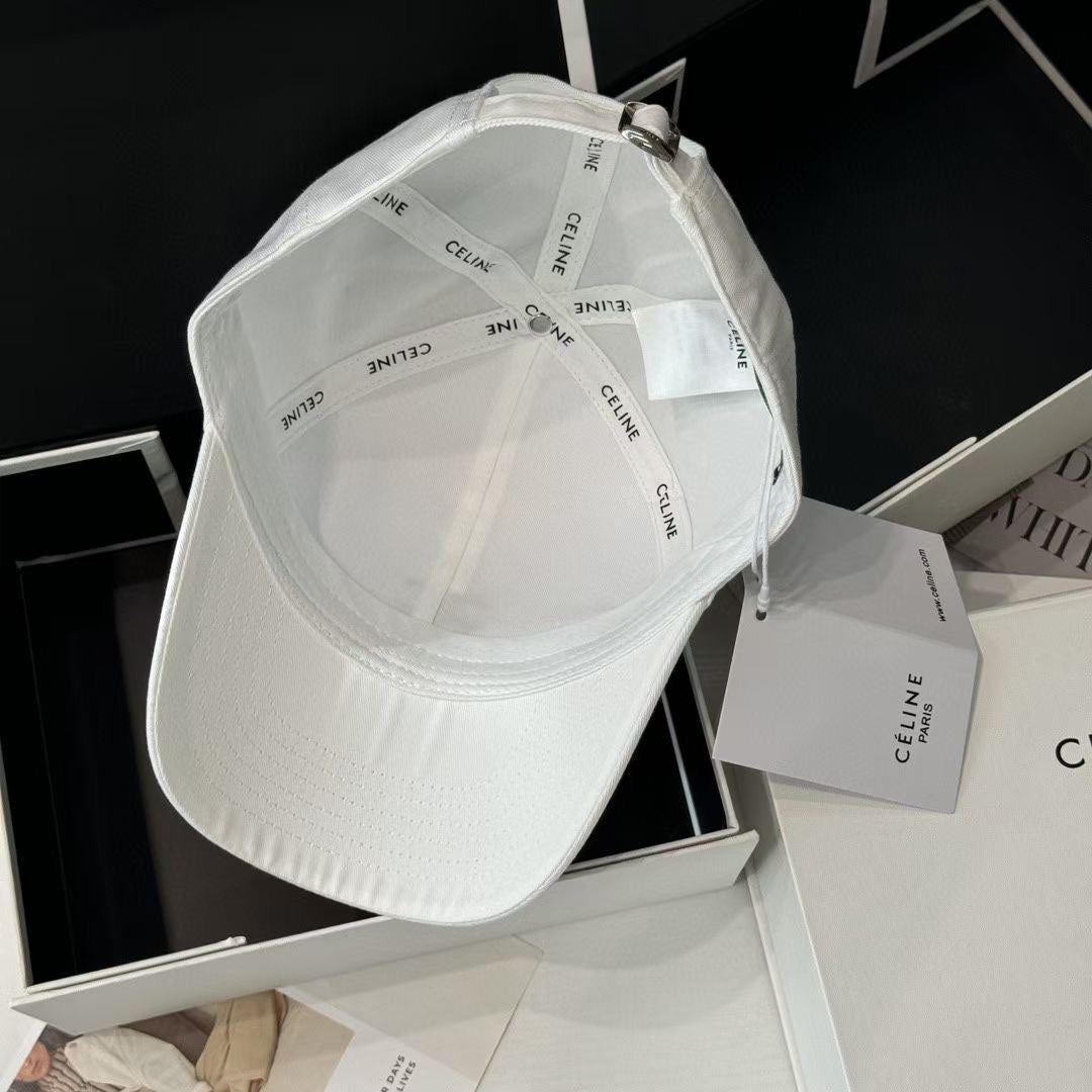 Celin Cap White Cotton Fabric 210405