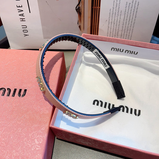 HEAD BAND IN LIGHT PINK LAMBSKIN AND RESIN 417297