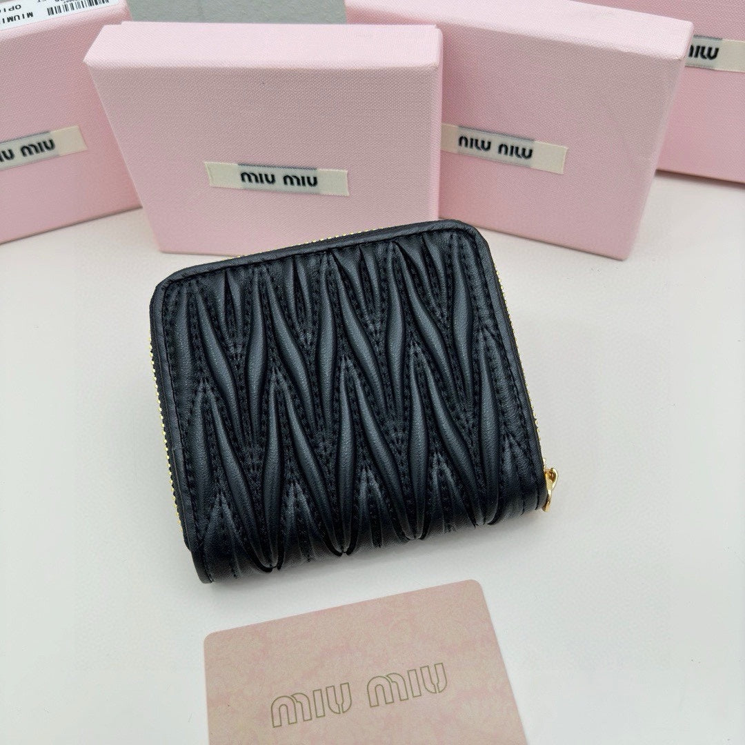 SMALL MATELASS¨¦ WALLET 10 IN BLACK LEATHER