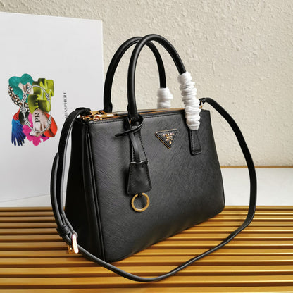 PRA GALLERIA 28 BAG IN BLACK SAFFIANO LEATHER