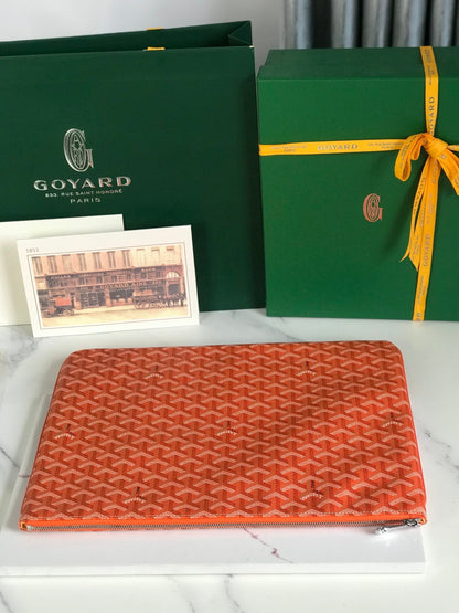 S¨¦NAT MGM POUCH 40 IN RED ORANGE GOYARDINE CANVAS