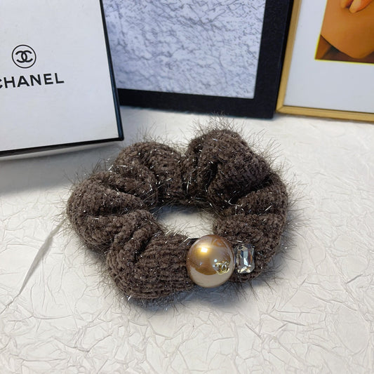 HAIR SCRUNCHIE BLACK WRINKLED FABRIC 151390